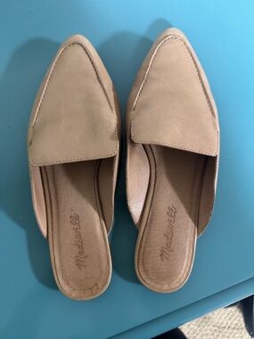 Madewell Tan Leather Pointed-Toe Slip-On Loafers